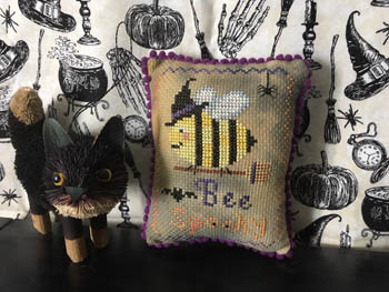 Bee Spooky 63w x 47h by DARLING & WHIMSY DESIGNS 20-2509