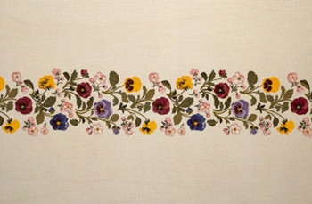 77924293 Eva Rosenstand Kit Pansy/Apple Blossom Table Cloth