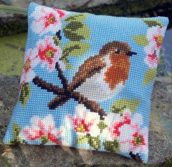 PNV162393 Vervaco Cross stitch kit Robin & Blossoms Cushion