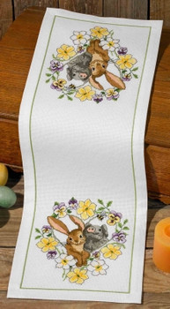 639854 Permin Kit New Friends  Table Runner