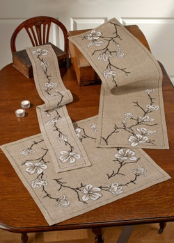 756863 Permin Kit Magnolia Table Runner (top right)