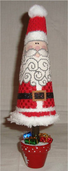 CHRISTMAS Tree Santa 6” x 6” 18 Mesh Sew Much Fun