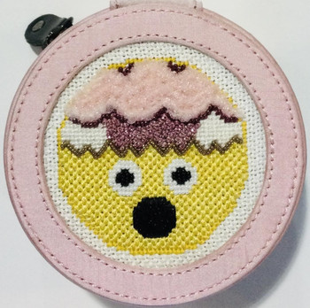 EMOJI ROUND Head Exploding 3.25” x 3.25” 18 Mesh Sew Much Fun