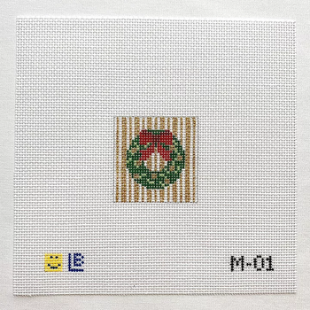 M-01 Holiday Wreath 2wx2h 18 Mesh  LAUREN BLOCH DESIGNS