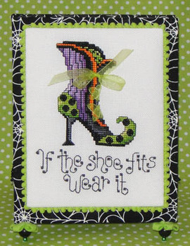 Witch's Shoe by Sue Hillis Designs 14-2397