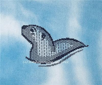 Blackwork Otter Silhouette 84w x 53h Stitchnmomma