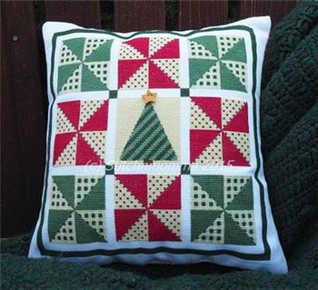 Pinwheel Christmas Quilt 136w x 136h Stitchnmomma