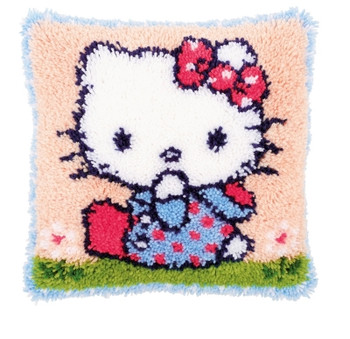 pnv156306 Hello Kitty Latch Hook Cushion Vervaco