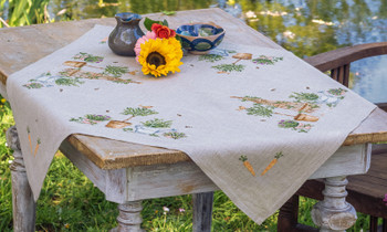 PNV199604 Garden Equipment Table Cloth Vervaco