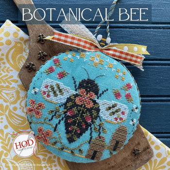 Botanical Bee by Hands On Design 24-1825