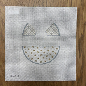 ANGEL 3D WHITE WITH GOLD STAR 5602 Susan Roberts Needlepoint