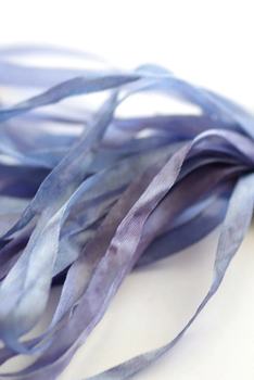 SR7 022 7mm Periwinkle Silken Ribbon Thread Gatherer SR7 022 7mm Periwinkle Silken Ribbon Thread Gatherer