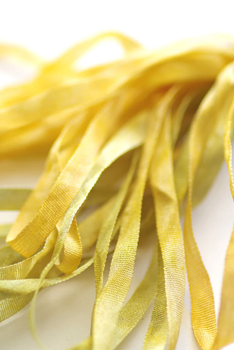 SR7 077 7mm Prairie Grass Silken Ribbon Thread Gatherer SR7 077 7mm Prairie Grass Silken Ribbon Thread Gatherer