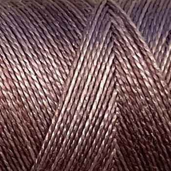 P10 Antique Violet Pearl Silk Size 12 Valdani