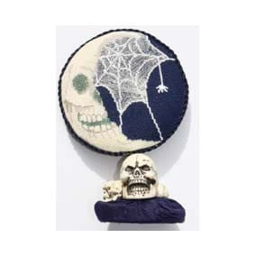 Halloween H83 Skeleton Crescent Moon Silhouette Shelly Tribbey Designs 5" RD 18 Mesh
