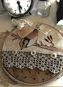 Winter Bird by Primitive Hare 26-1992