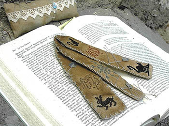 Primitive Bookmarks 88w x 93h by Primitive Hare 26-2067