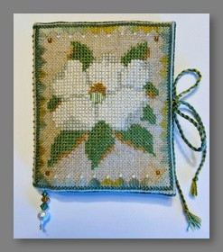 Fern Ridge Collections Magnificent Magnolia Needle Case