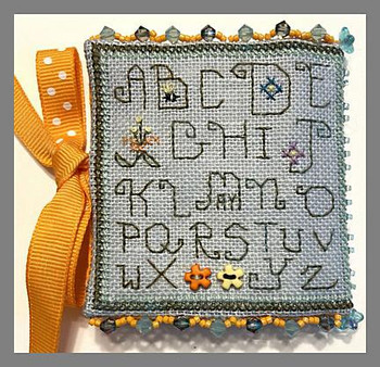 Fern Ridge Collections May's Bounty Needle Book