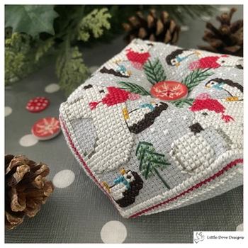 LDD115 - Snowball Fun Biscornu Little Dove Designs