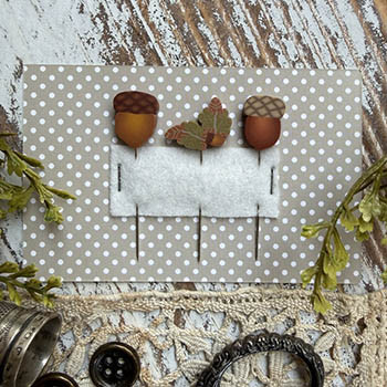 Acorns Pin Set by Puntini Puntini 26-2516