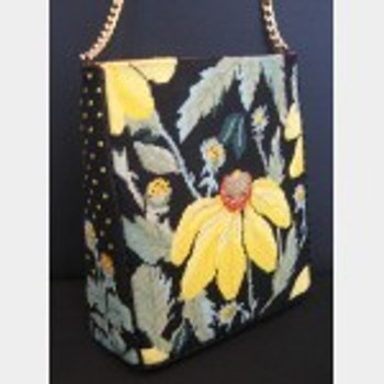 Wg12031 Yellow Echinacea Pouch Purse 3 piece 7 x 8 x 2.5   18 ct Whimsy And Grace Purse