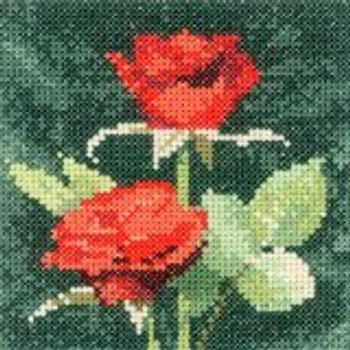 HCK894 Heritage Crafts Kit Mini Red Roses by John Clayton - Mini Flowers 4.25" x 4.25"; Evenweave; 28ct