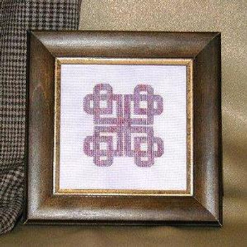 JM-005 DD Designs Celtic Heart Knot