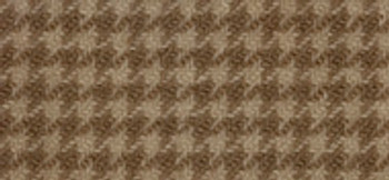 Weeks Dye Works Houndstooth Fat Quarter Wool 1110	 Parchment