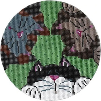 5523 CHR round ornmt, 3 kitties 4.5"diam 18  Mesh Patti Mann 