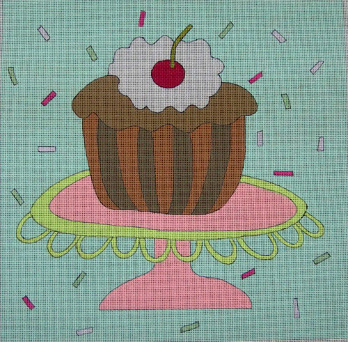 EWE-382KB Cupcake 11 x 11 18 Mesh Ewe And Eye