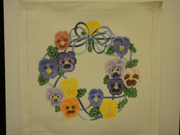 P14 Pansy Wreath 13 Mesh The Studio Midwest 