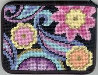 SZ171 CREDIT CARD  And COIN case Alice Peterson Stitch And Zip Paisley