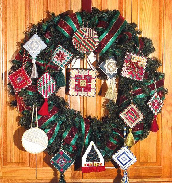 A CANVAS CHRISTMAS (CC) DebBee's Designs Counted Canvas Pattern