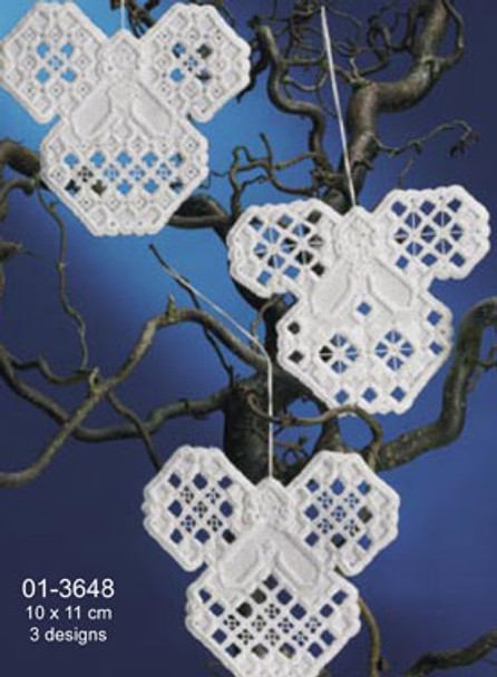 013648 Permin Kit Christmas Angels Hardanger (3pcs)