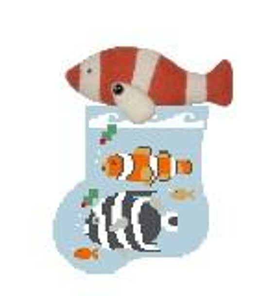 CM517 Clown Fish w/Fish Kathy Schenkel Designs  3.75 x 4 Mini Sock 18 Mesh