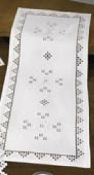 751701 Permin Kit Table runner 16" x 42"; Hardanger; 22ct