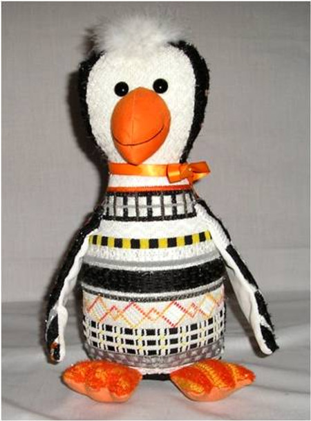 3D Paulie Penguin	13” x 7” 18 Mesh Sew Much Fun 