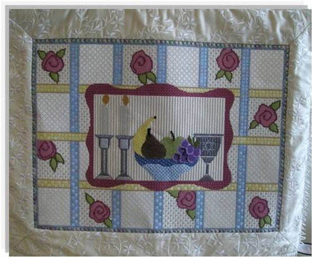 JUDAICA CHALLAH / MATZA COVER  Rose 12.5” x 16”  18 Mesh Sew Much Fun 