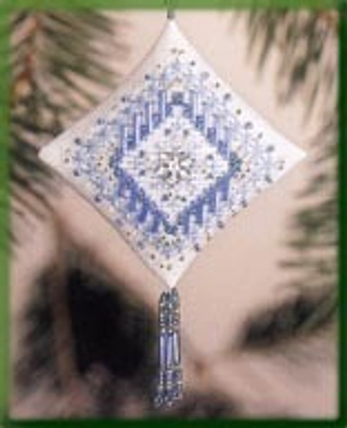 MHTD24 Mill Hill Tiny Treasured Diamond Kit Icy Snowflake (2003)