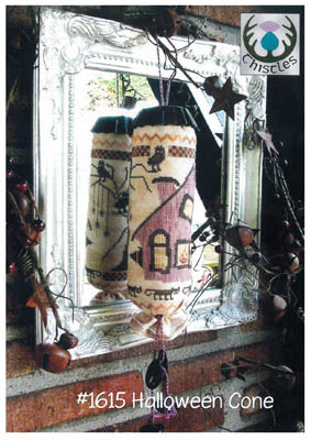 Halloween Cone  110 x 100 Thistles 16-2202 YT