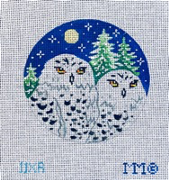 Christmas 4 1/2" Round 18 Mesh 11XR Two Snow Owls w/Moon & Fir Trees MM Designs