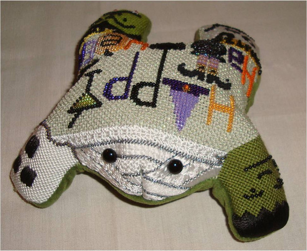 Halloween Frog 6.75” x 7.5”	18 Mesh Sew Much Fun