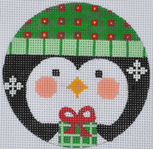 CH-405 Green Penguin Ornament 3 1⁄2 x 3 1⁄2 18 Mesh CH Designs