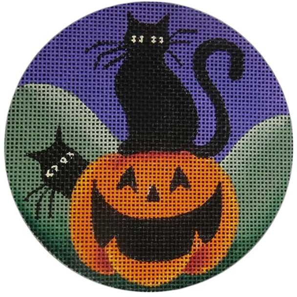 1052m Black cats 4" Round 13 Mesh Rebecca Wood Designs