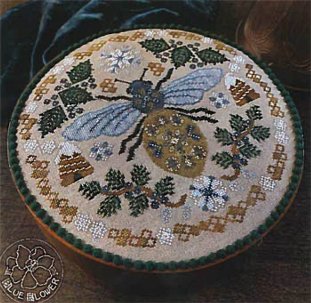 Sleeping Bee 151w x 151h Blue Flower, The 19-2814 w YT