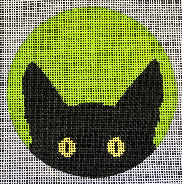 C102R-L Peeky Kitty LIME 4" Round 18 Mesh Lime Background  EyeCandy Needleart