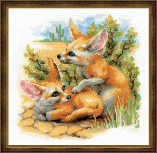 RL1636 Riolis Cross Stitch Kit Desert Foxes 9.75" x 9.75"; White Aida; 14ct 