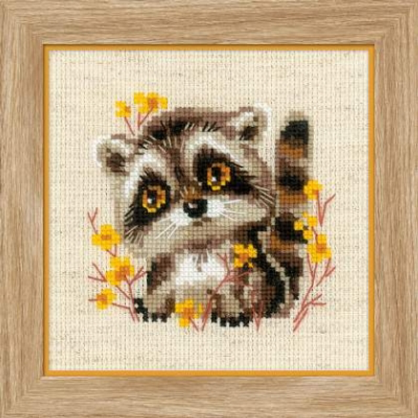 RL1754  Riolis Cross Stitch Kit Little Raccoon 5" x 5" ; Flaxen Aida; 14ct 