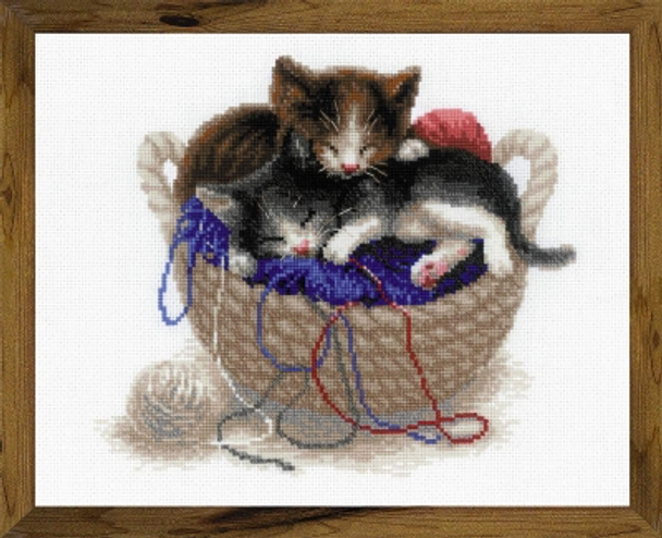 RL1724 Riolis Cross Stitch Kit Kittens In A Basket 11.75" x 9.5" White Aida; 14ct 